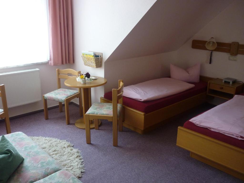 Hotel Burghof Oberweißbach Zimmer foto